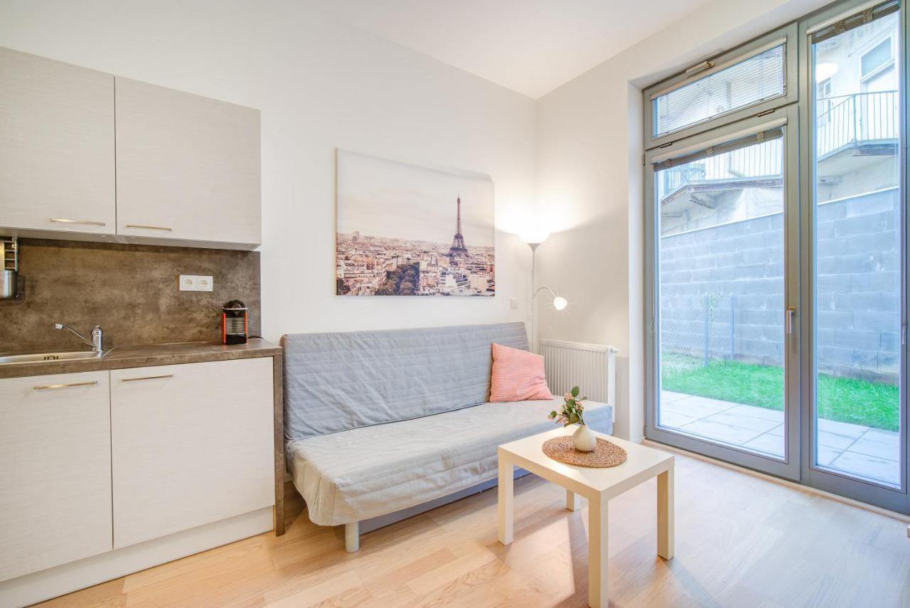 Studio Vlnena Apartment Brno Luaran gambar