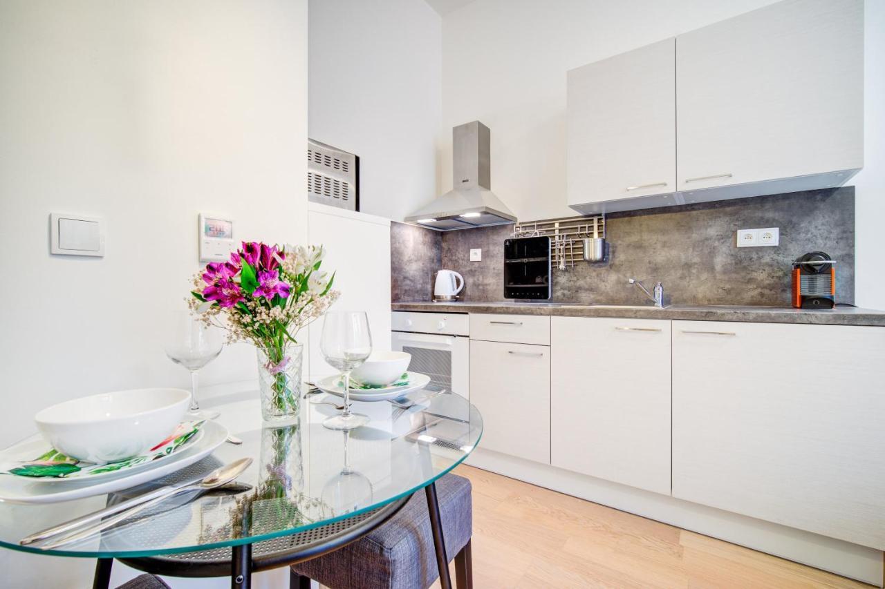 Studio Vlnena Apartment Brno Luaran gambar